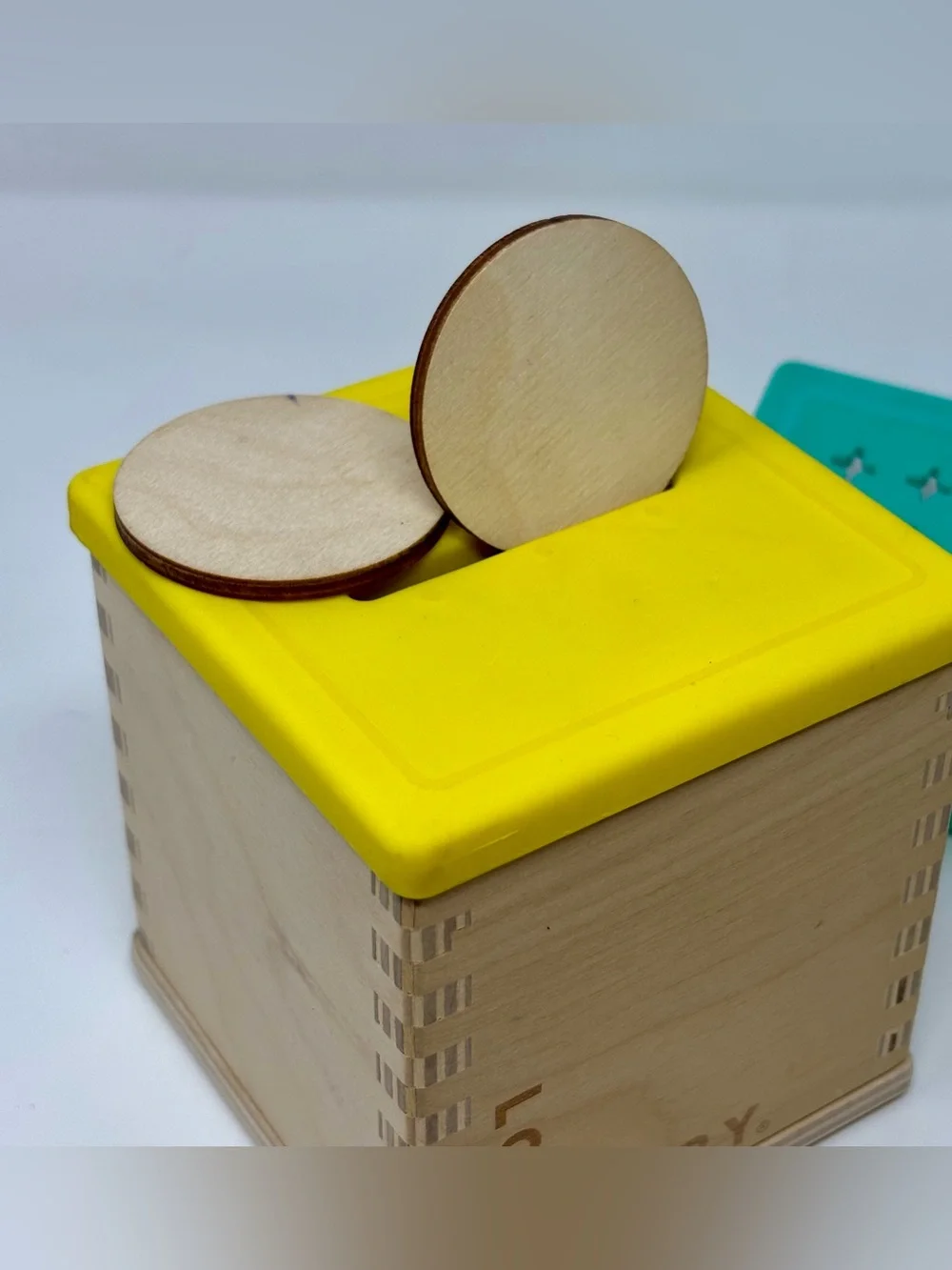 Lovevery Coin Bank Carrot Drop Box Wooden Learning Toy Montessori Babbler Kit
